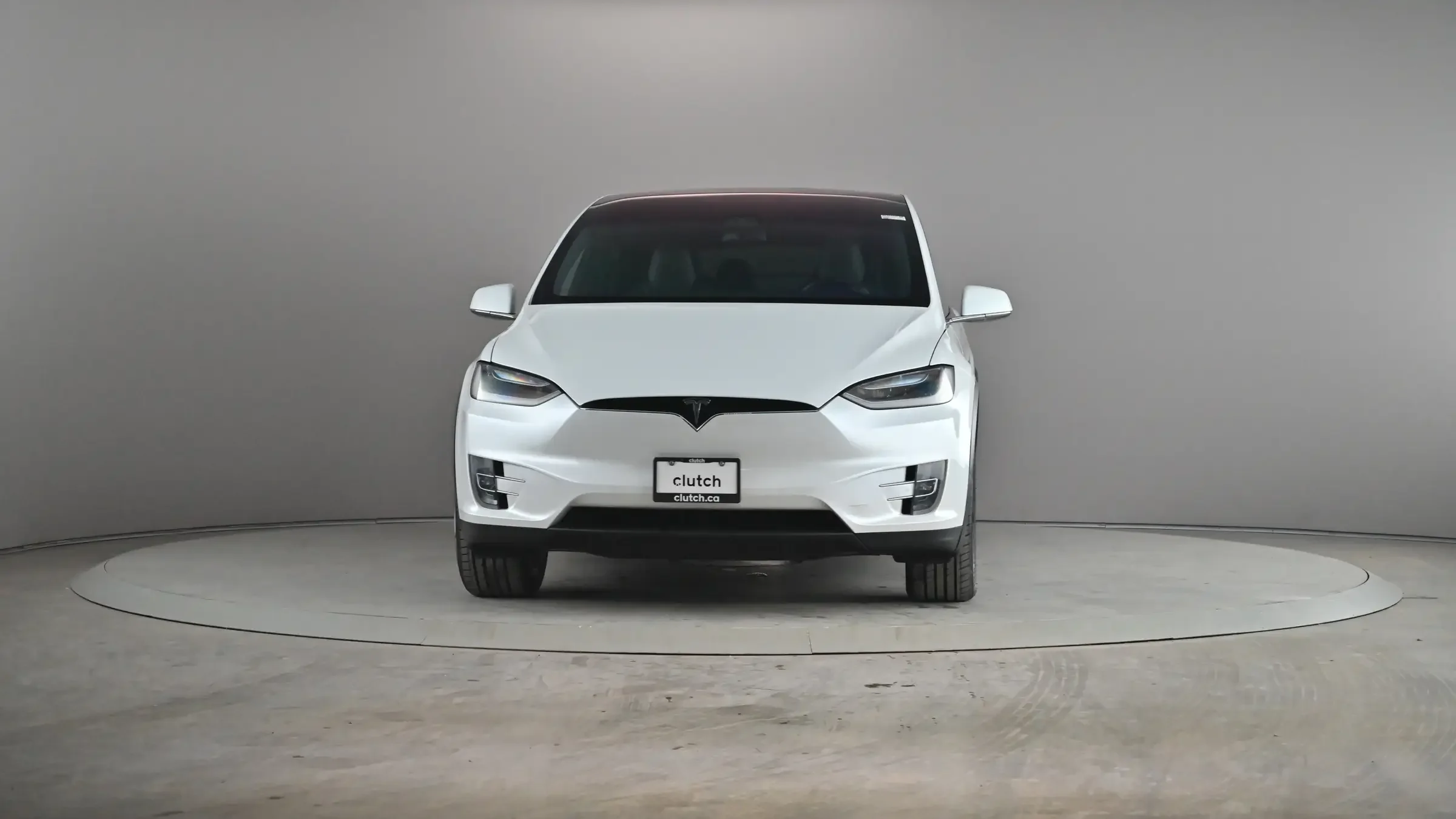 Tesla Model X 90D - Photo 1