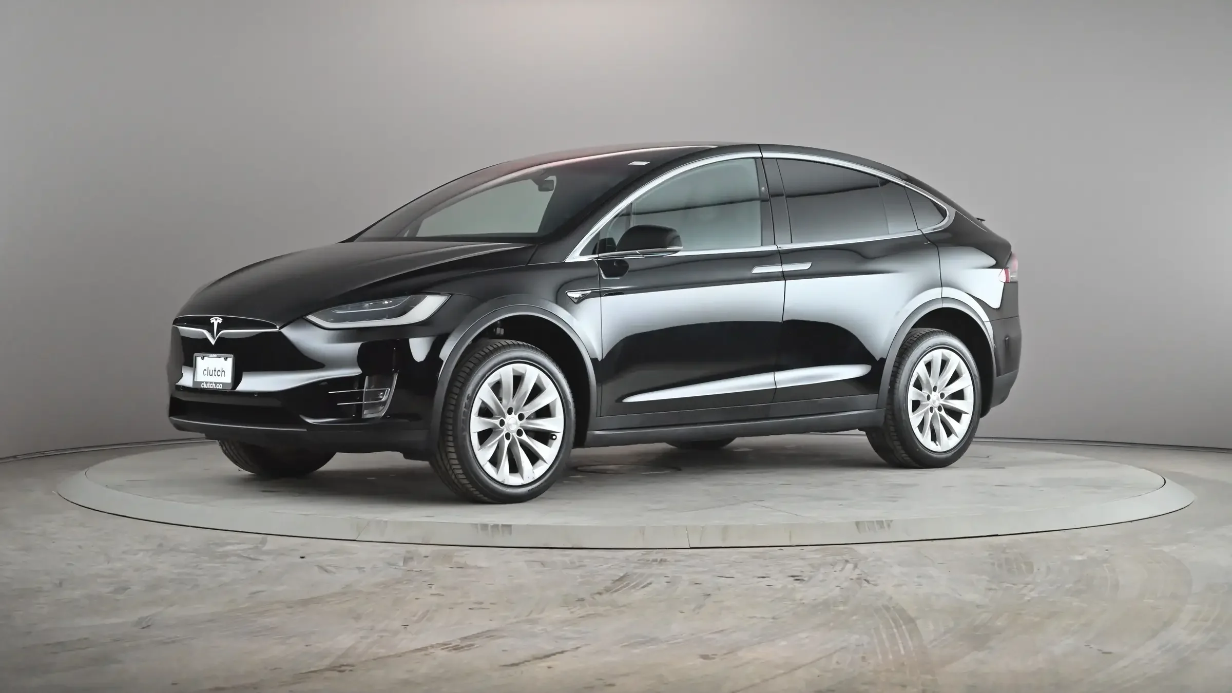 Tesla Model X 75D - Photo 3