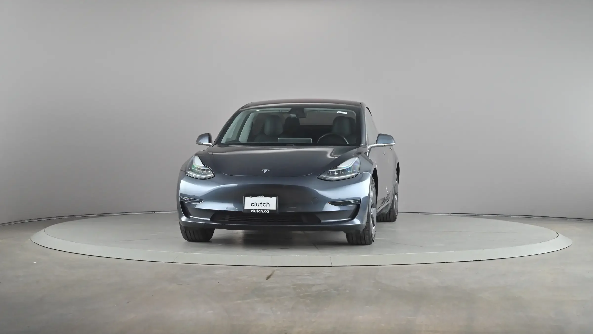 Tesla Model 3 Long Range - Photo 2