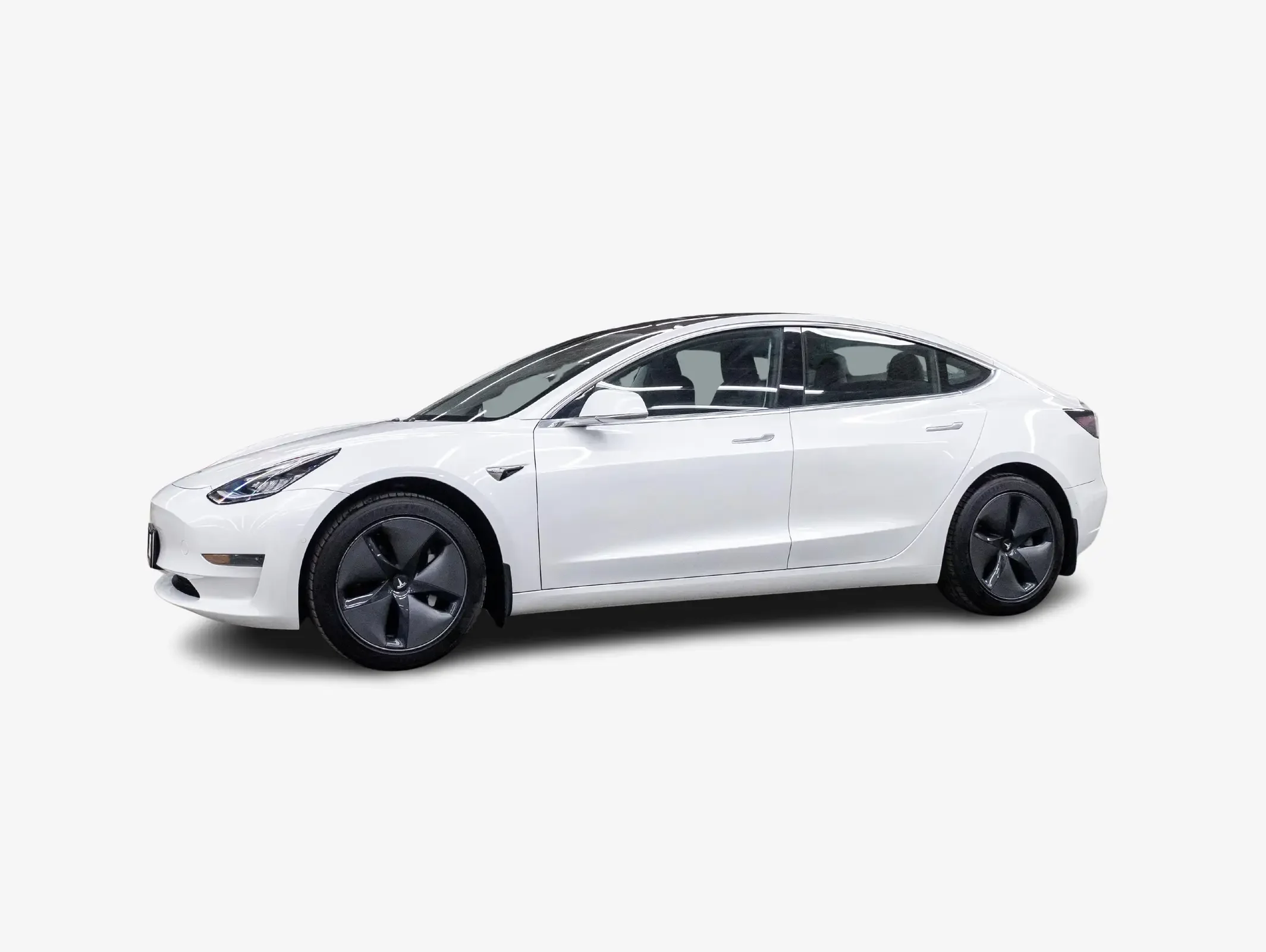 Tesla Model 3 Standard Range Plus - Photo 3