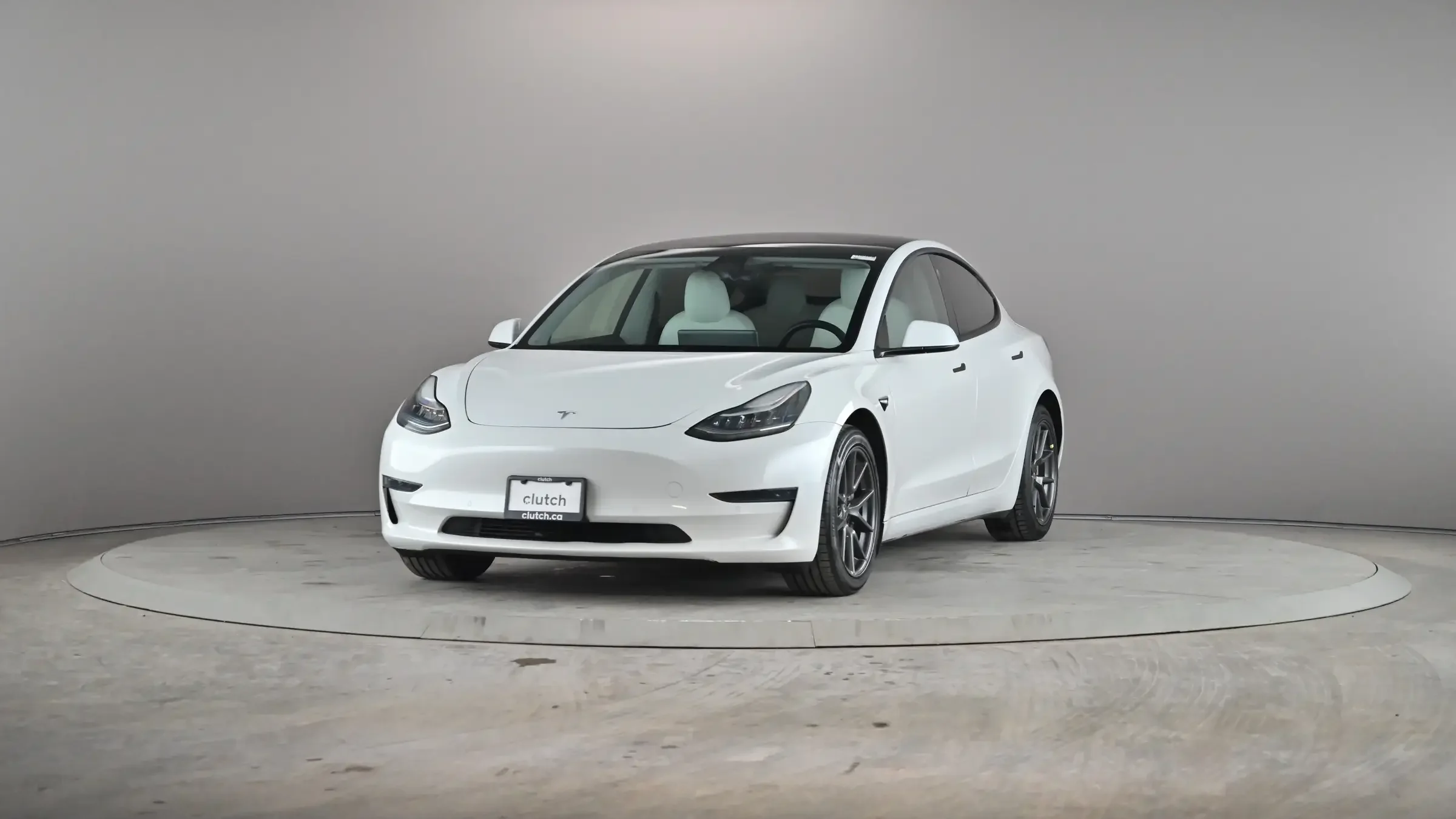 Tesla Model 3 Standard Range - Photo 3