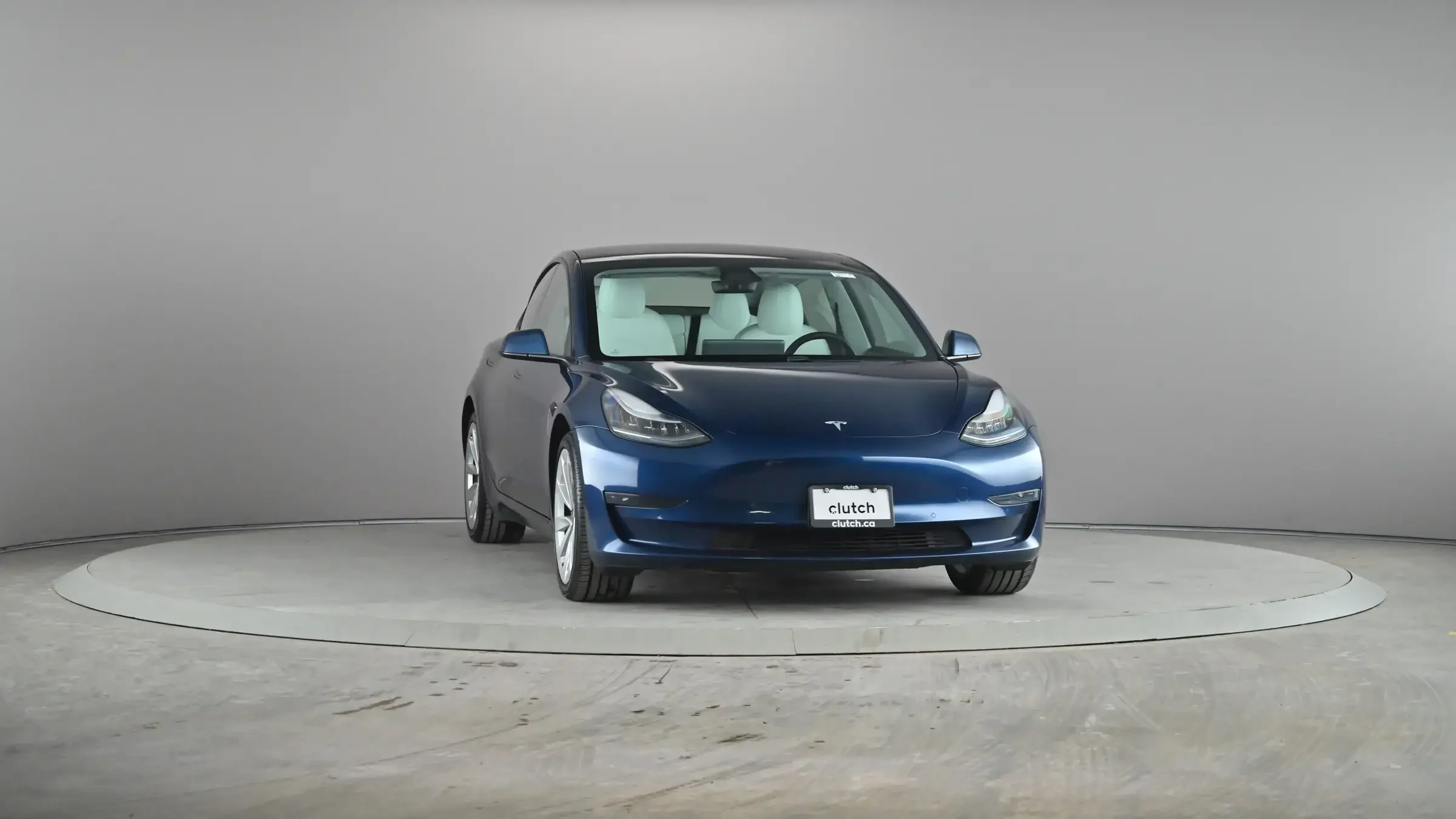 Tesla Model 3 Standard Range Plus - Photo 1