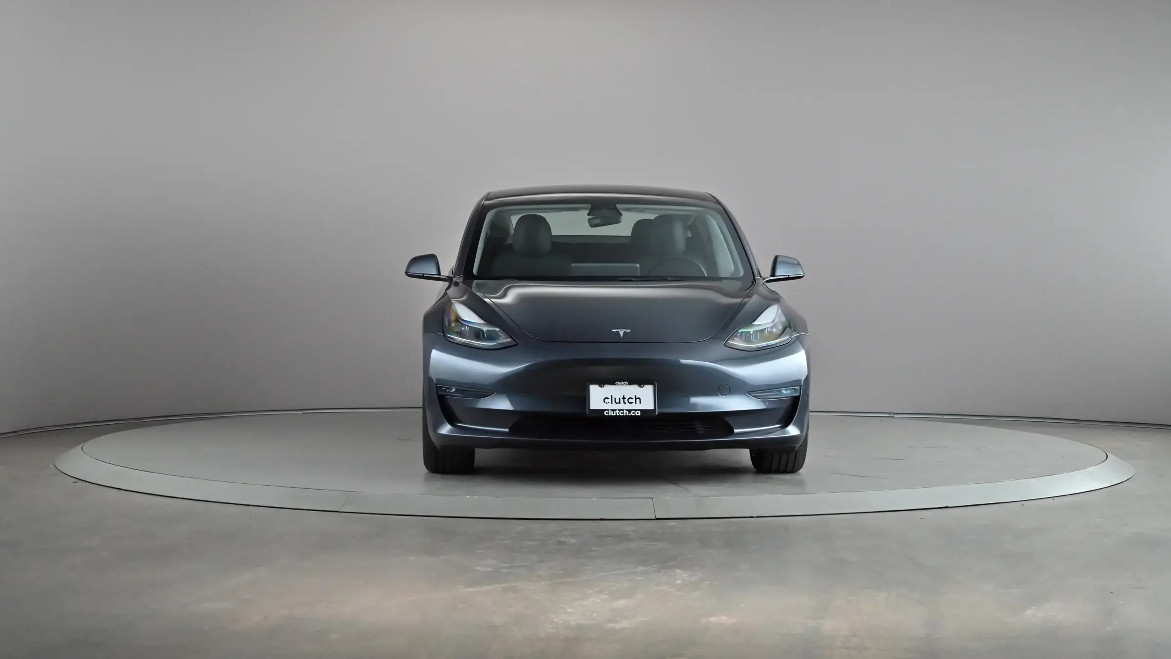 Tesla Model 3 Long Range - Photo 2