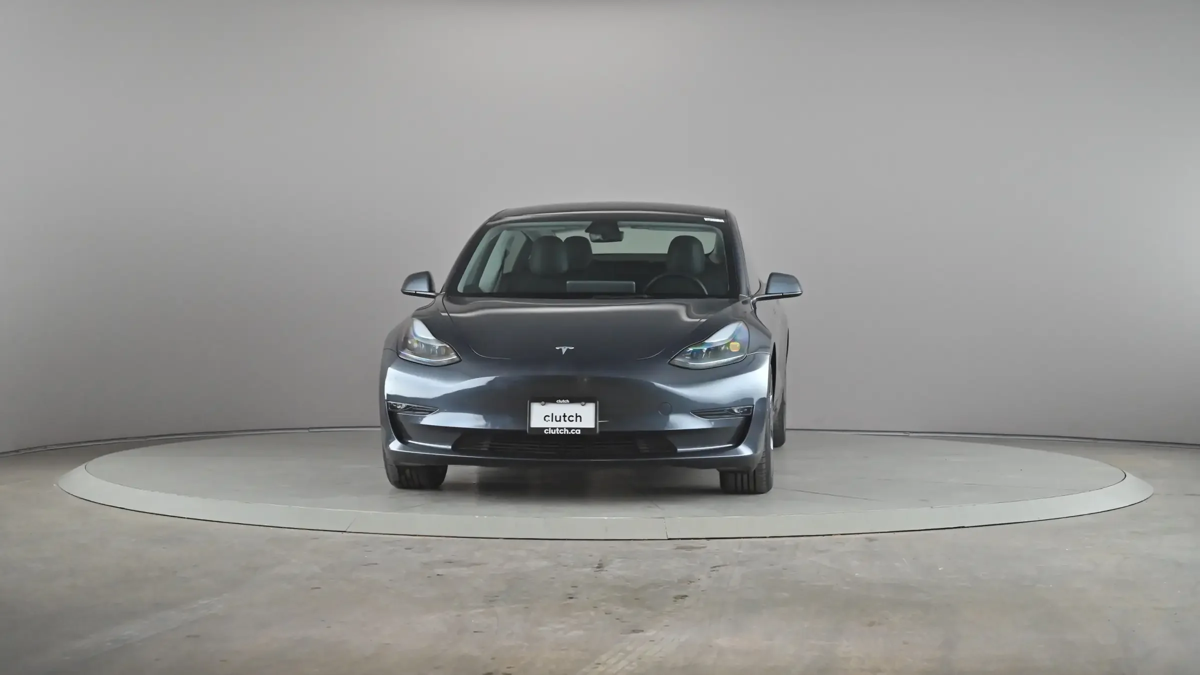 Tesla Model 3 Long Range - Photo 2