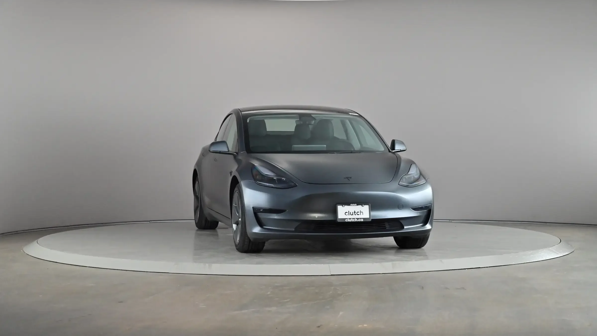 Tesla Model 3 Standard Range - Photo 1