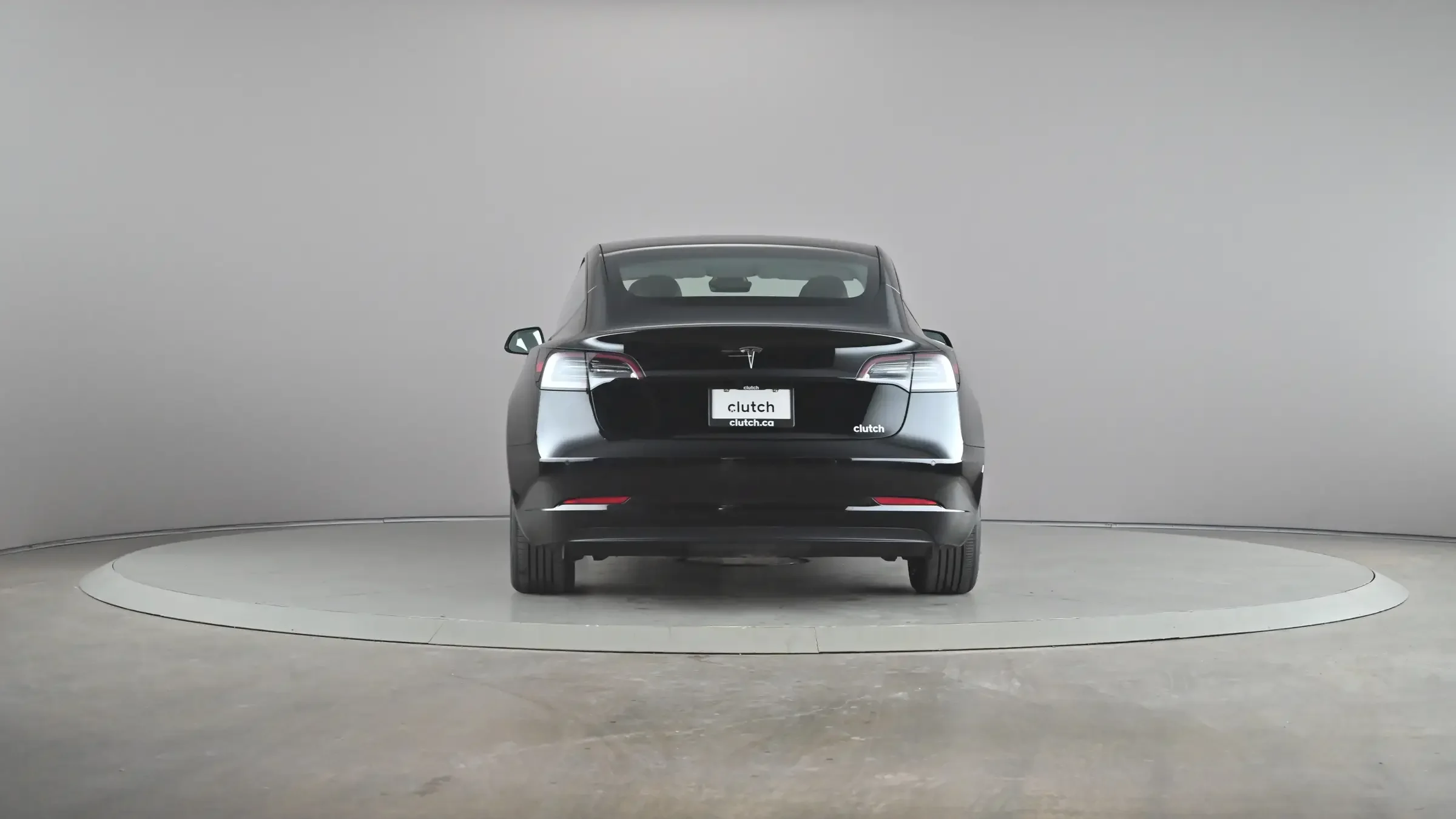 Tesla Model 3 Standard Range - Photo 3