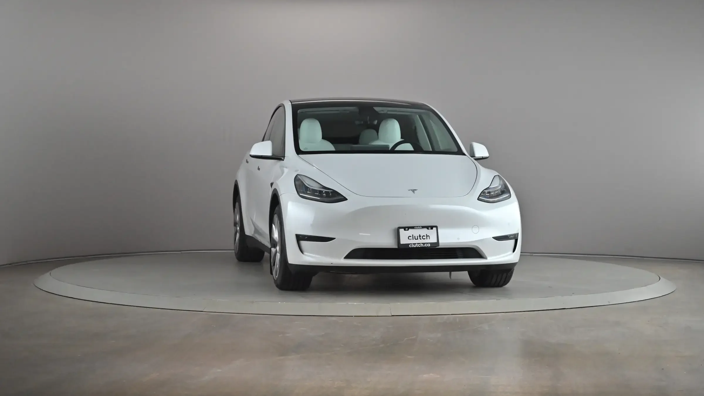 Tesla Model Y Long Range - Photo 1
