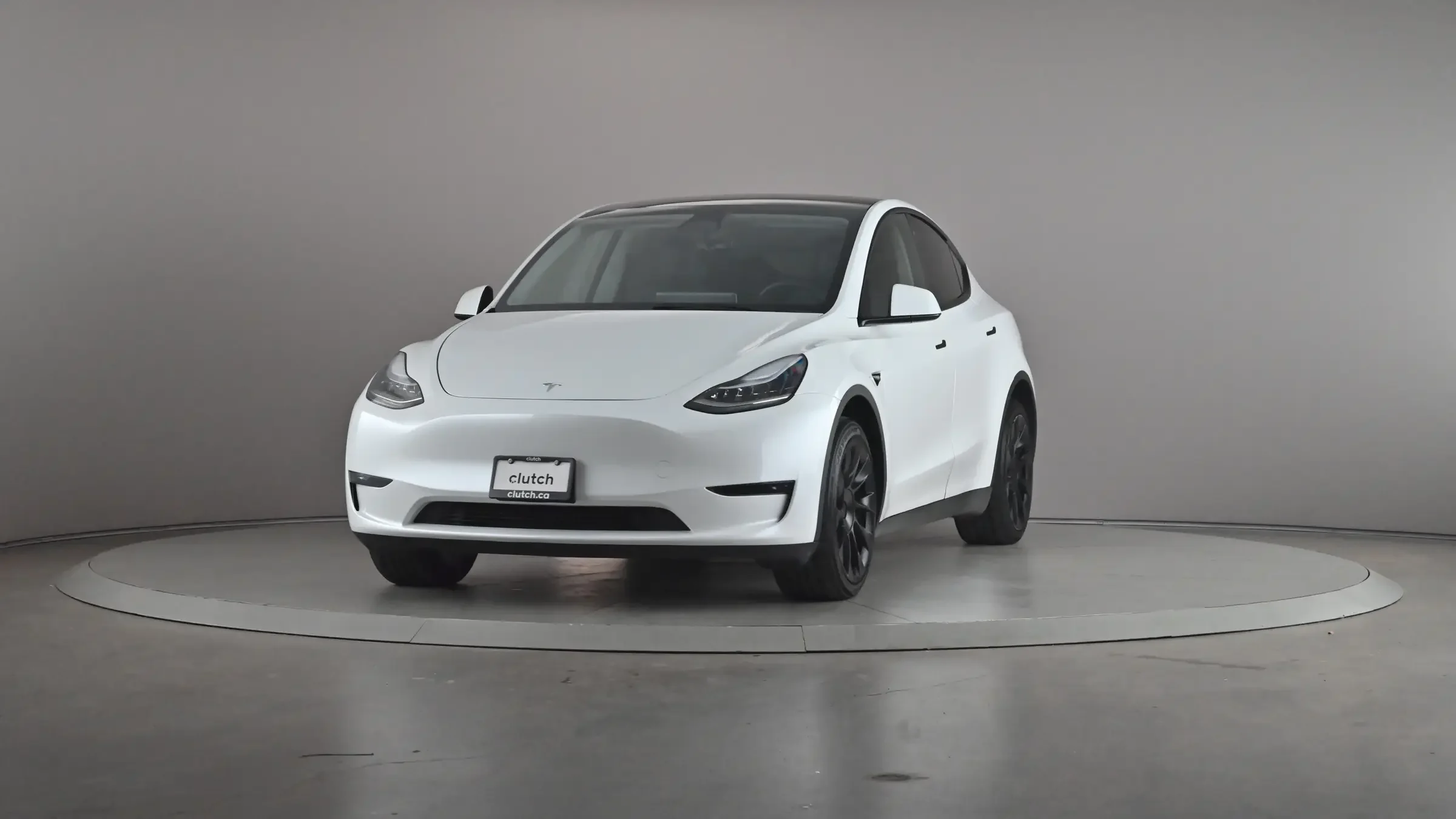Tesla Model Y Long Range - Photo 3