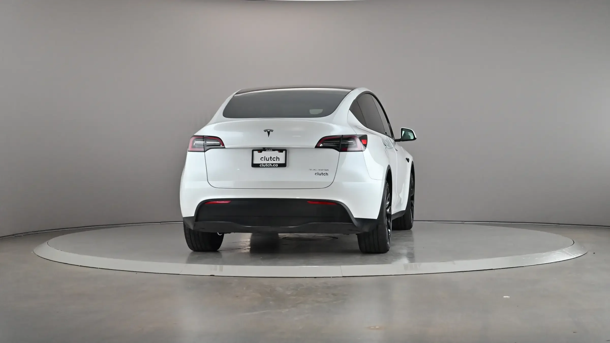 Tesla Model Y Long Range - Photo 3