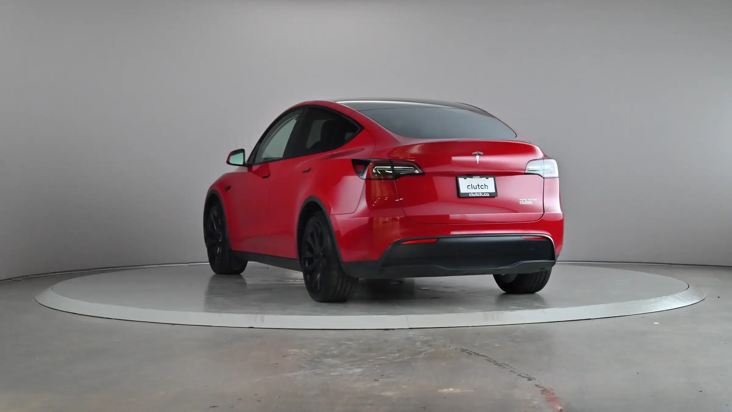 Tesla Model Y Long Range - Photo 1