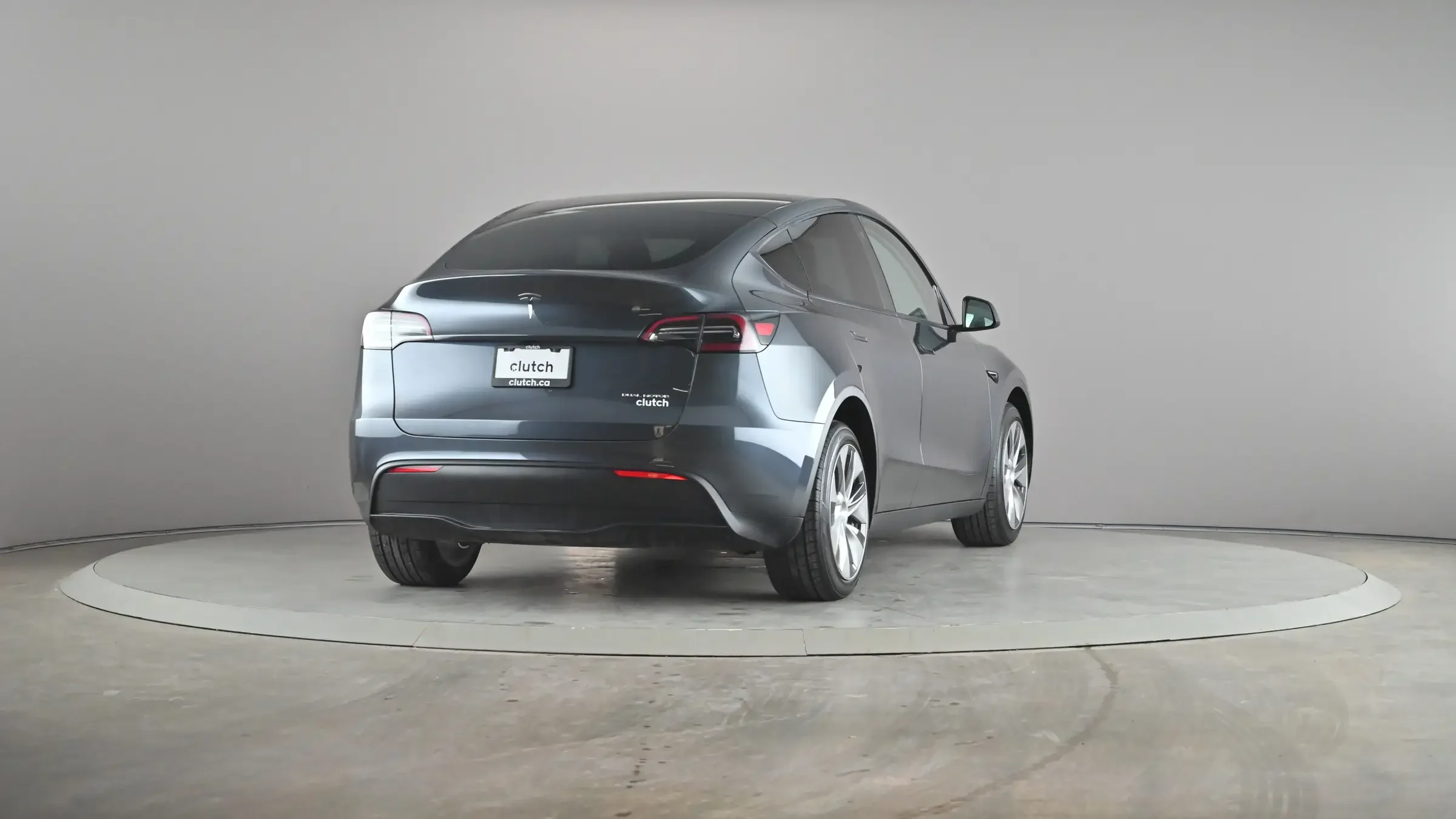 Tesla Model Y Long Range - Photo 3