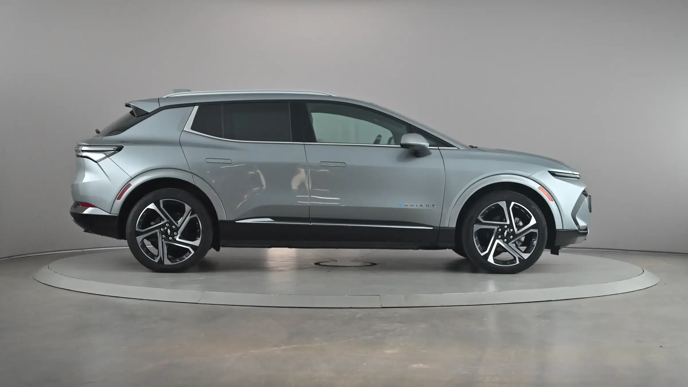 Chevrolet Equinox EV LT - Photo 1