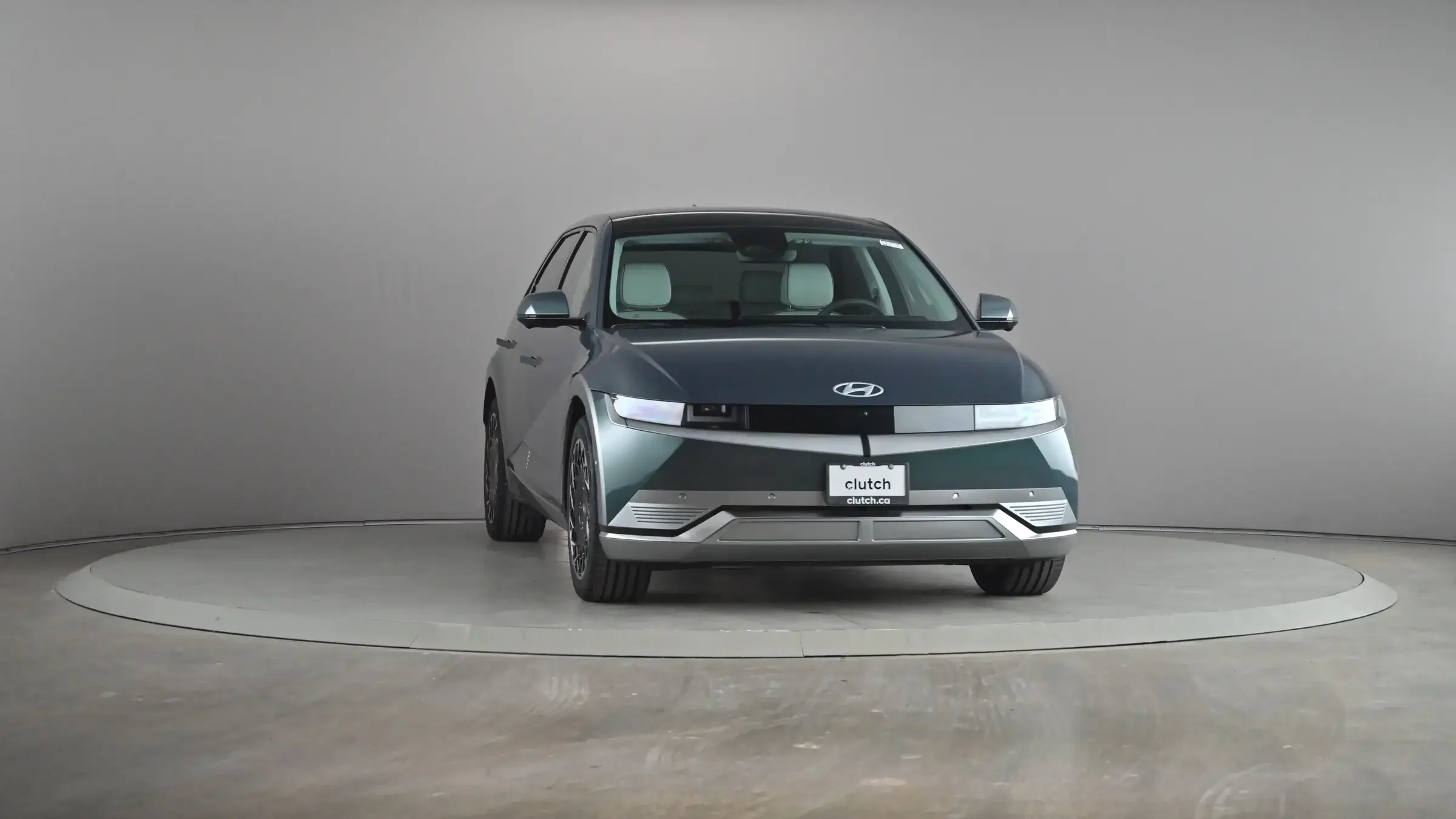 Hyundai Ioniq Electric - Photo 1
