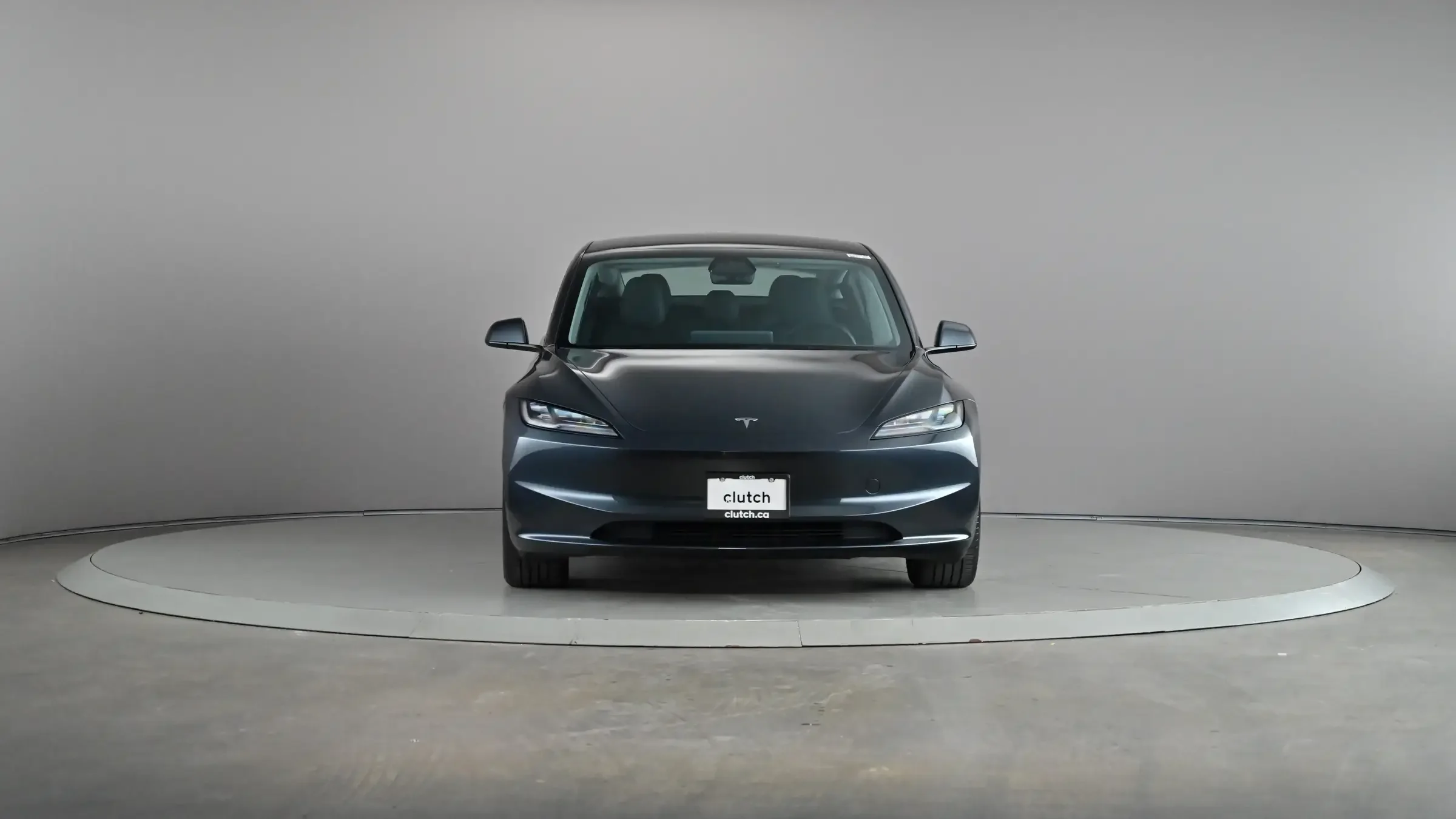 Tesla Model 3 Long Range - Photo 2