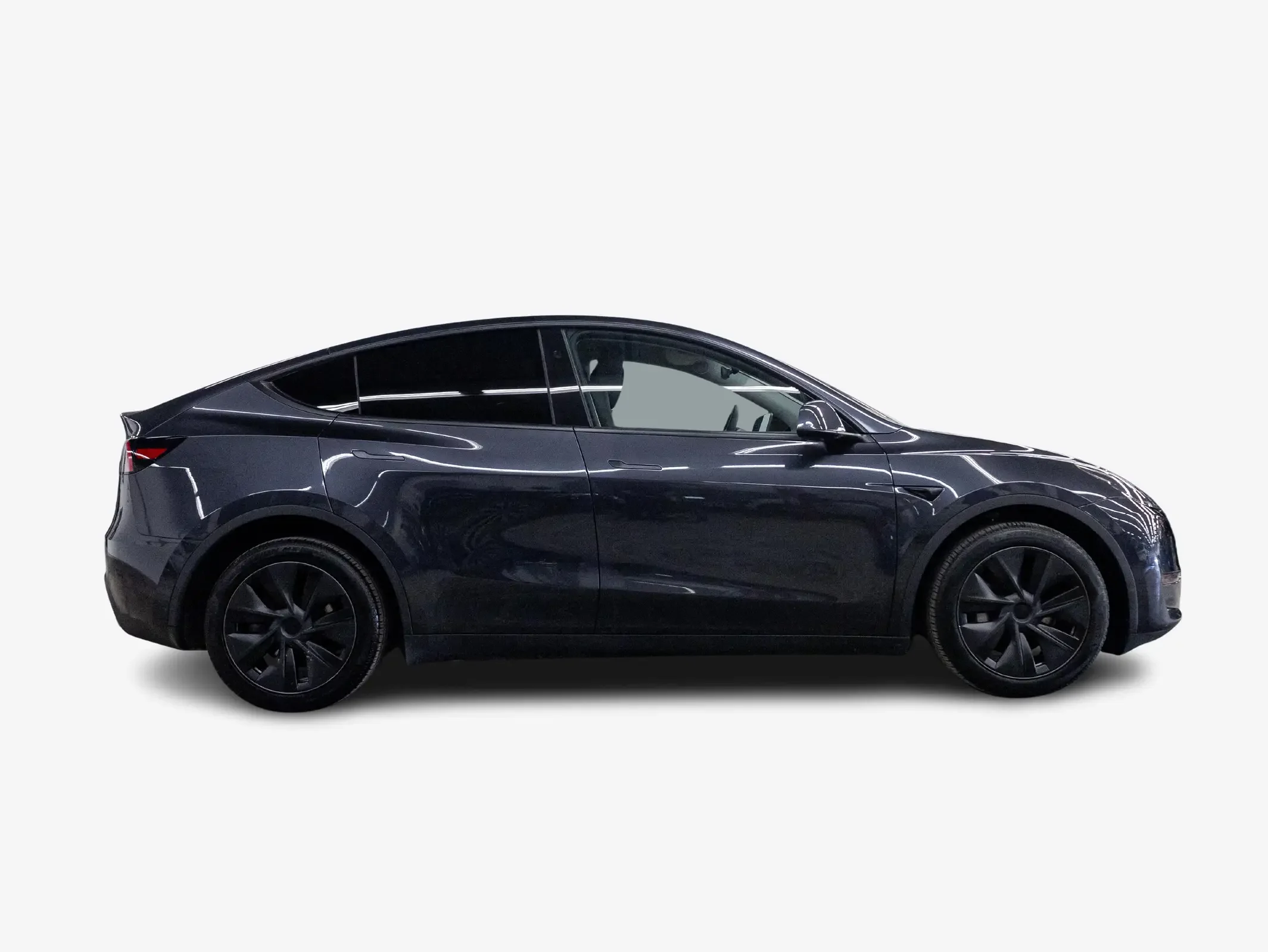 Tesla Model Y Long Range - Photo 2