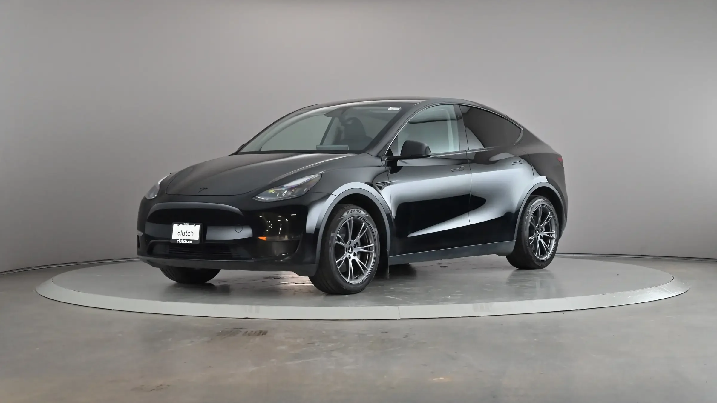 Tesla Model Y RWD - Photo 2