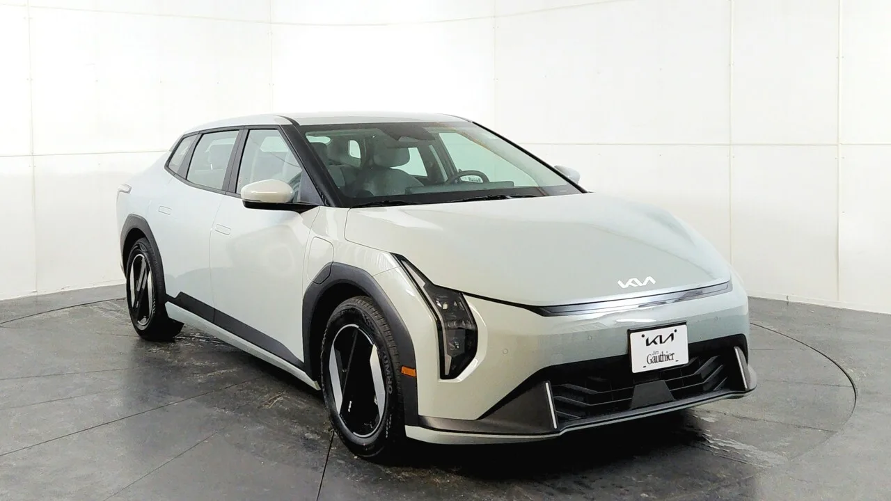 2026 Kia EV4 Light